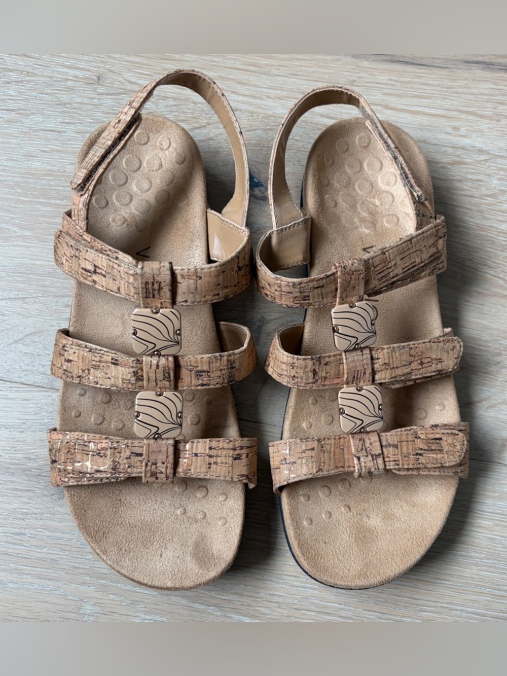 Vionic Ortho Heel Cork Sandals Adjustable Hook & Loop Straps slingback flat SZ 9